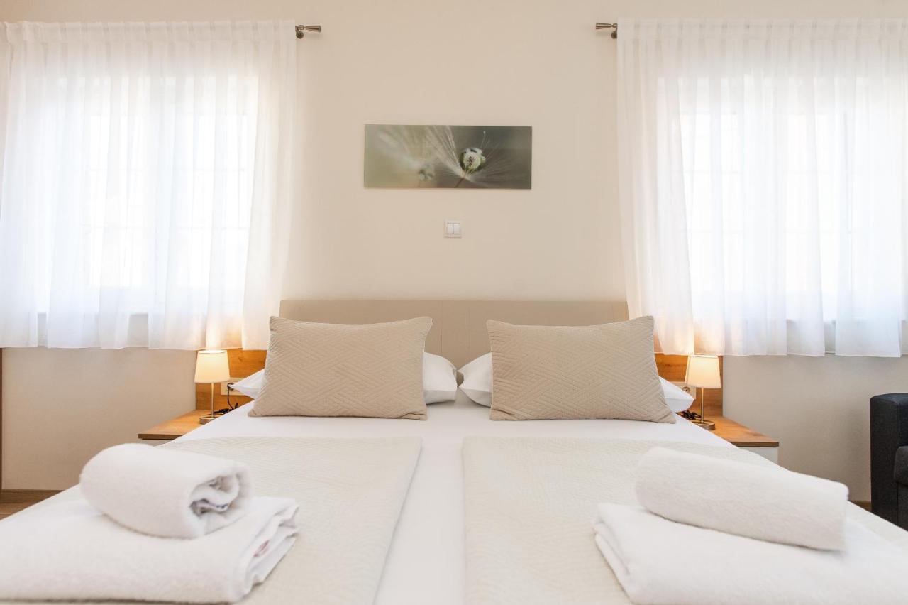 Guest House Ankora Skradin Exterior foto